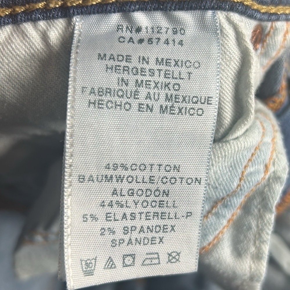 True Religion Basic Rolled Capri Jeans Size 29 - Picture 3 of 10
